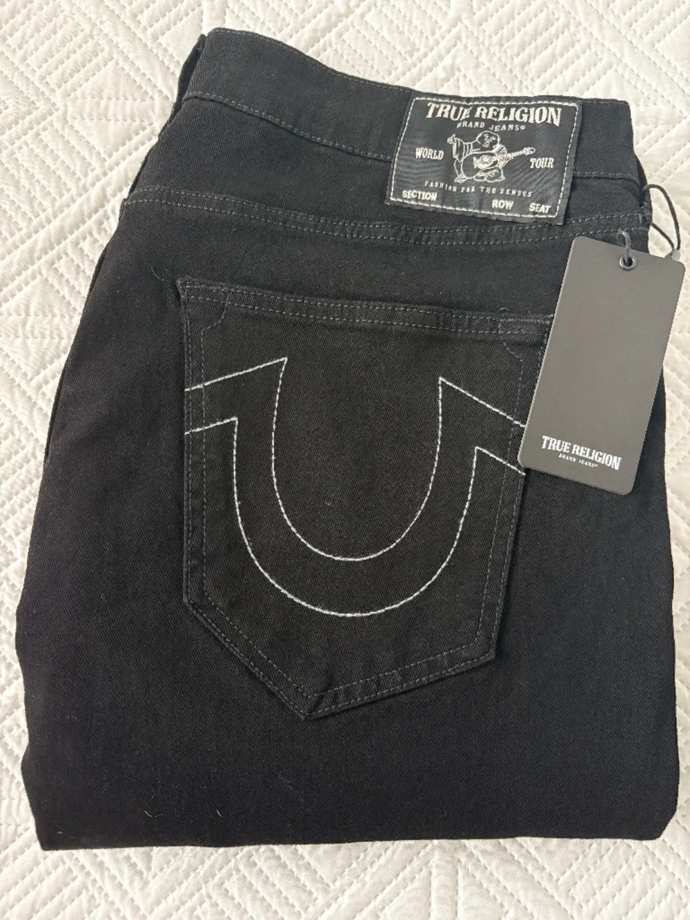 True Religion Geno No Flap SN Relaxed Slim Men's Jeans Body Rinse Black 36 x 32